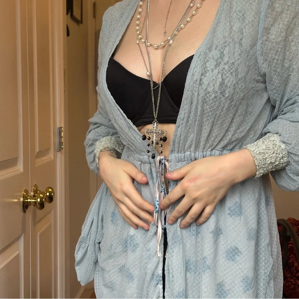 HAH Blue Mesh/Lace Reversible Robe - Picture 1 of 6
